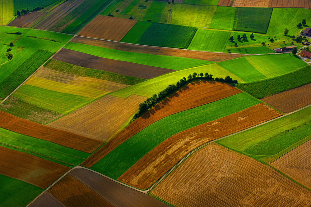 Vous êtes professionnel(le) du secteur agricole ?