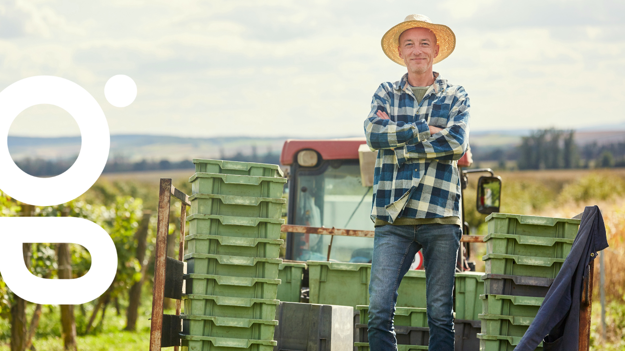 Viticulteur sur son tracteur